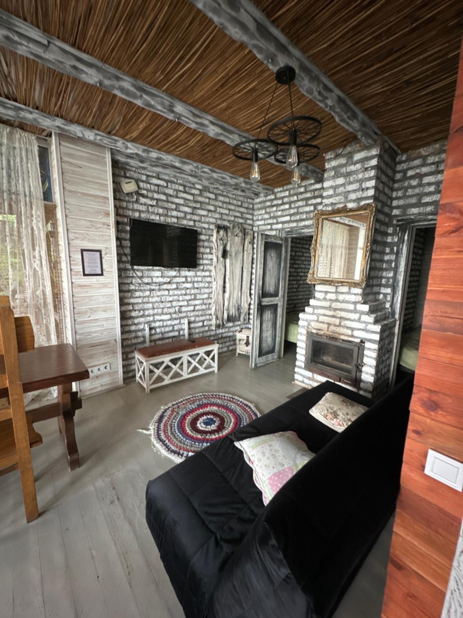 Chervona Kalyna Cottage オデッサ エクステリア 写真